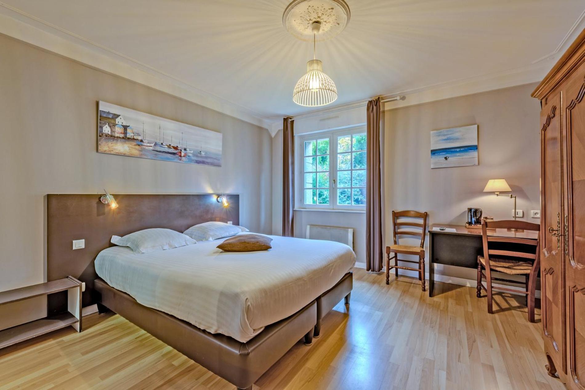 Logis Hotel De La Corniche Брест Екстер'єр фото