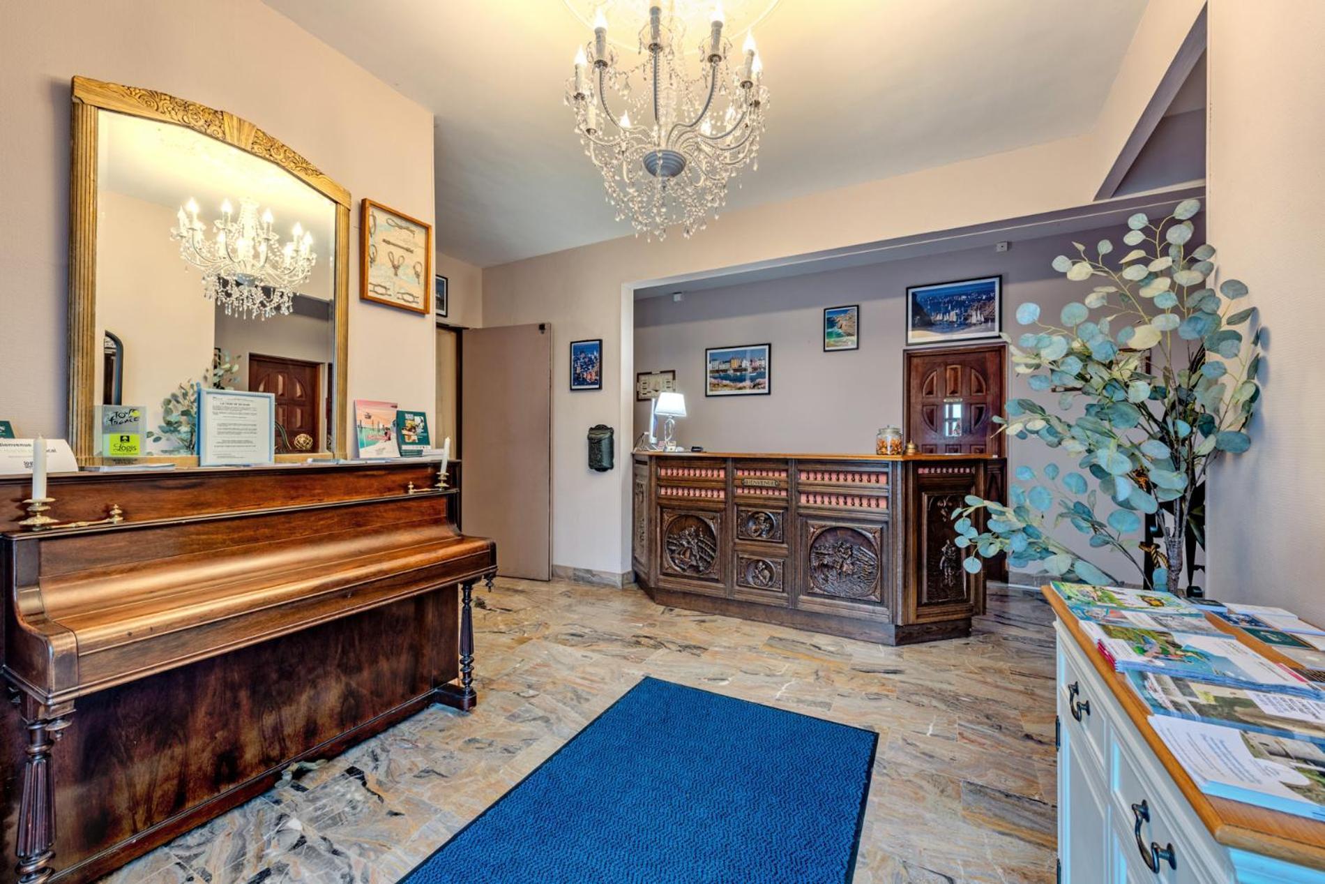Logis Hotel De La Corniche Брест Екстер'єр фото