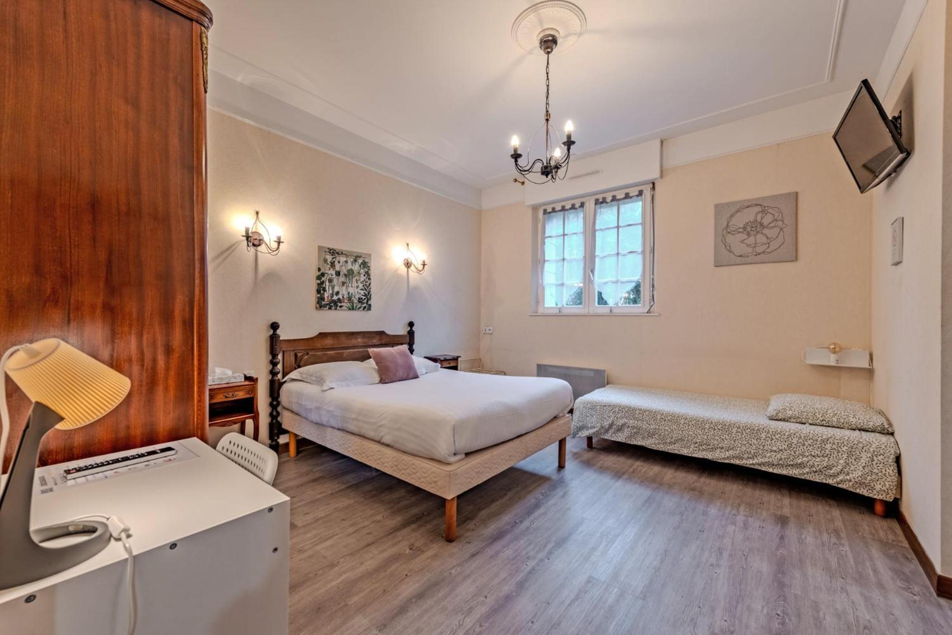 Logis Hotel De La Corniche Брест Екстер'єр фото